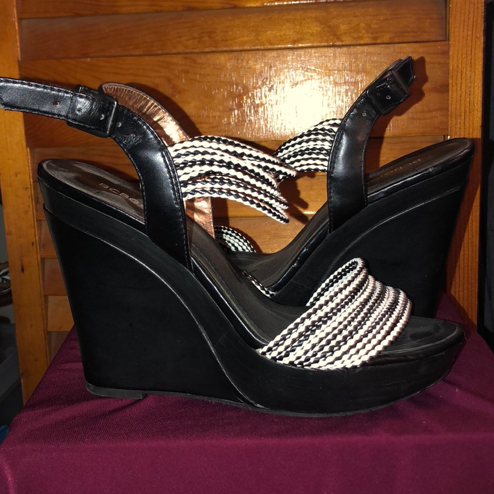 BCBG Black & White Wedges